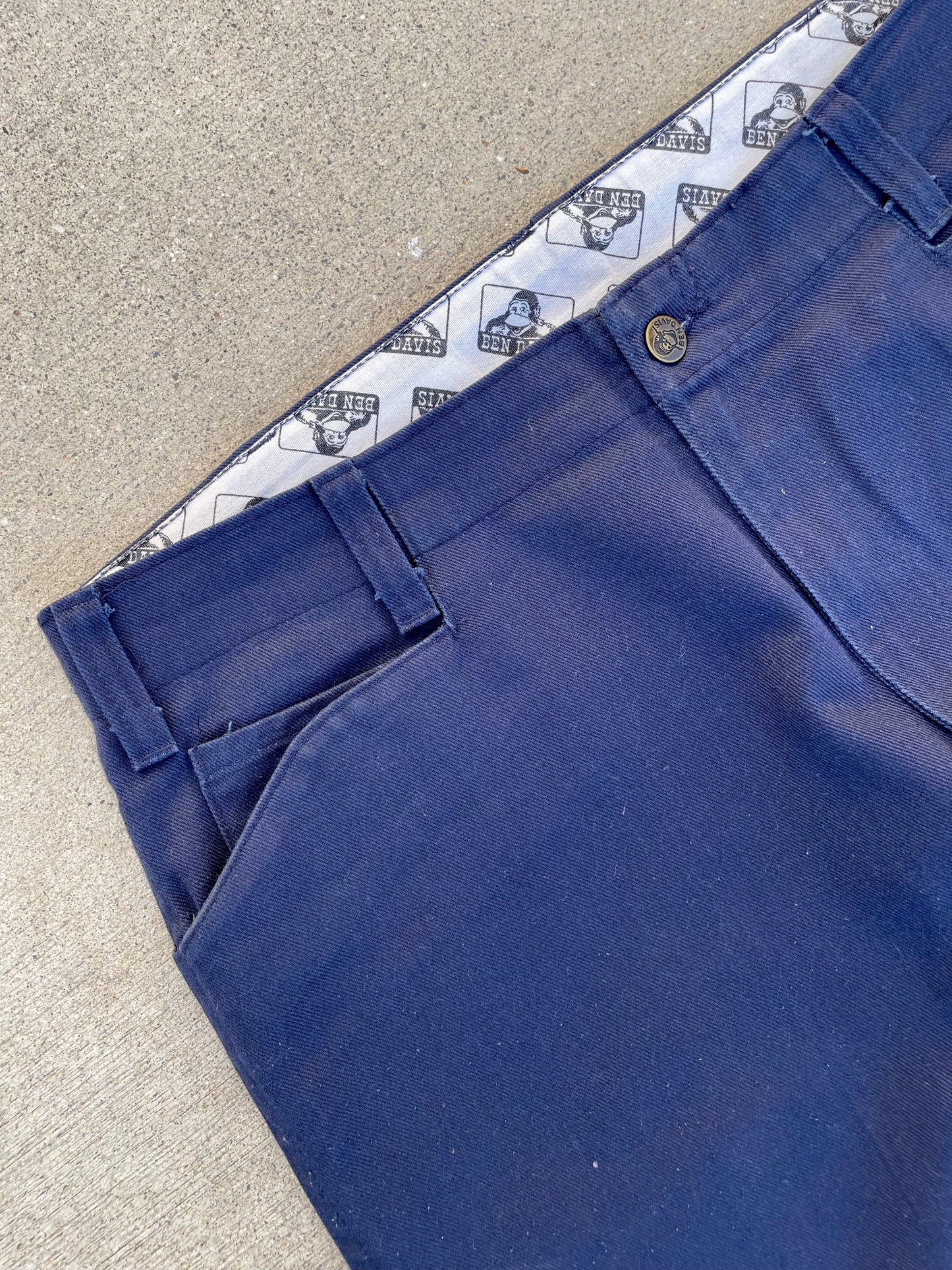 90s BEN DAVIS GORILLA CUT PANTS / 38