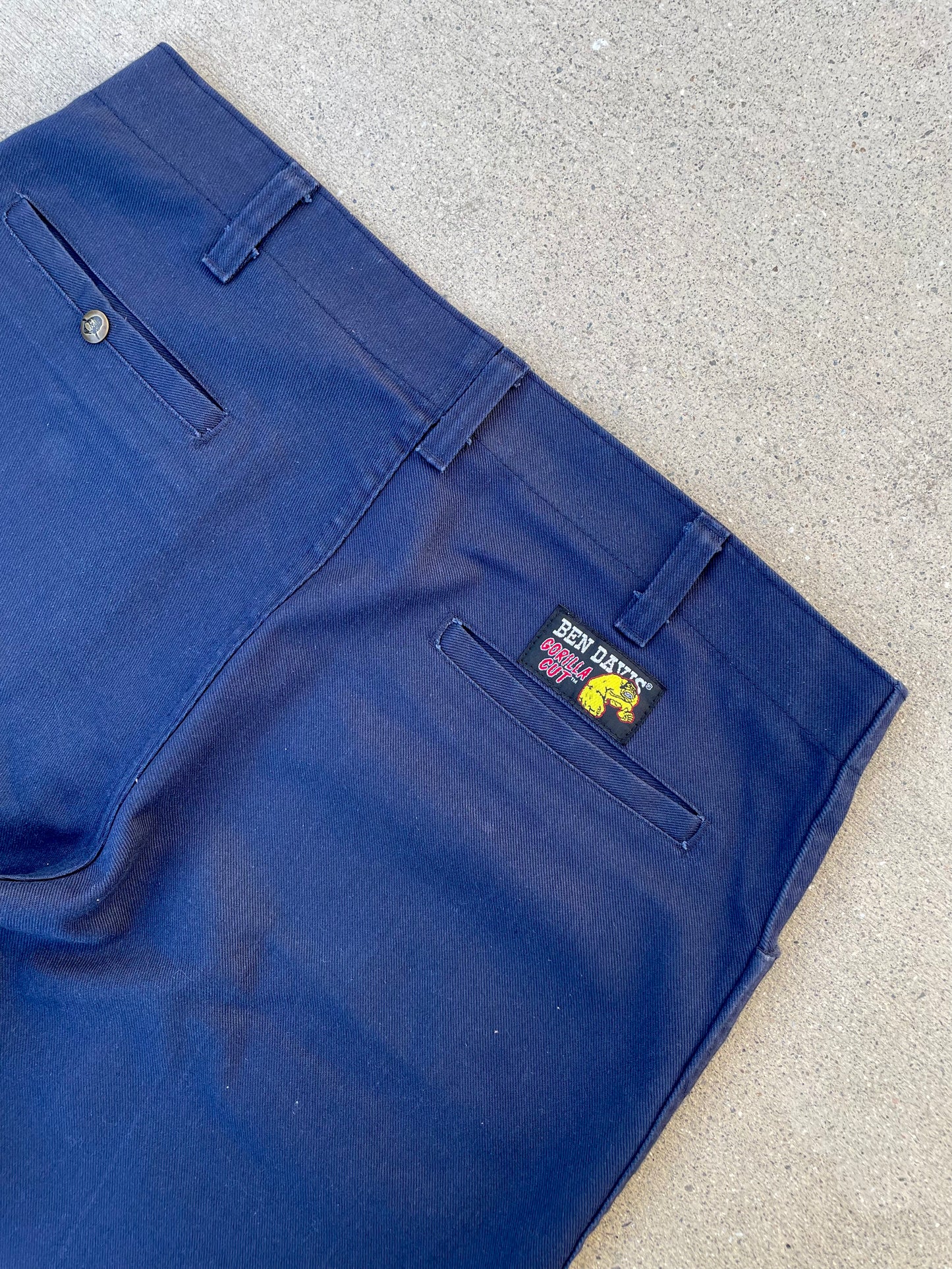 90s BEN DAVIS GORILLA CUT PANTS / 38